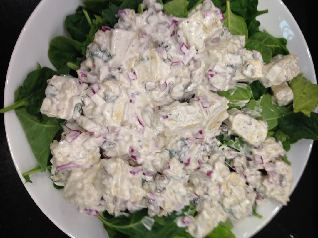 tempeh_chickenless_salad